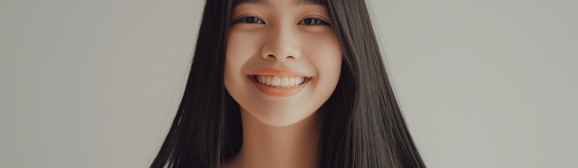 前牙美學 — 經典微笑曲線